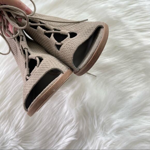 Eileen Fisher | NWOT Nude Suede Slew Lace-Up Bootie Earth Open Toe Sandal Tan 10 - Picture 4 of 9